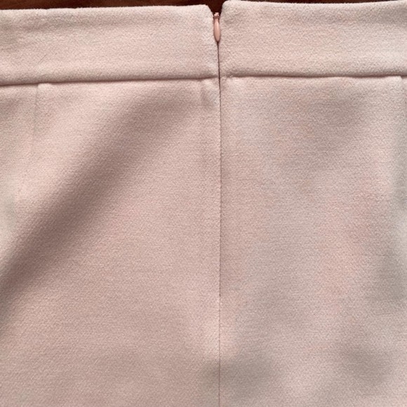 White House Black Market Soft Pink Asymmetrical Zip Mini Skirt Plus Size 16 - Picture 6 of 10